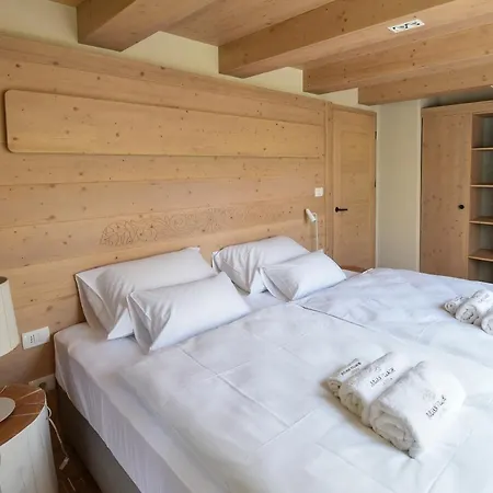 Holiday home Julian Village Lepena *