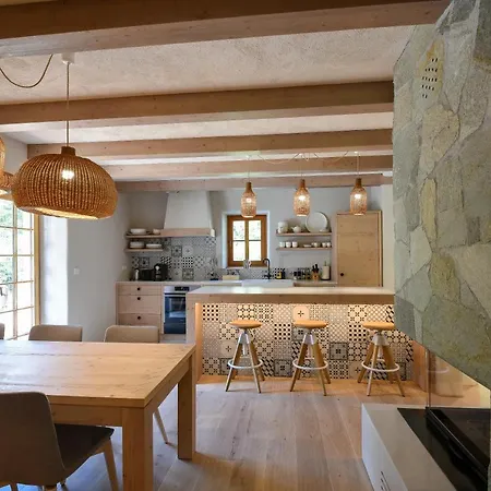Holiday home Julian Village Lepena *