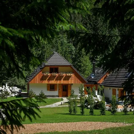 Holiday home Julian Village Lepena Soca